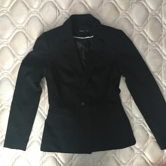 Reitmans Black Blazer - Picture 5 of 5